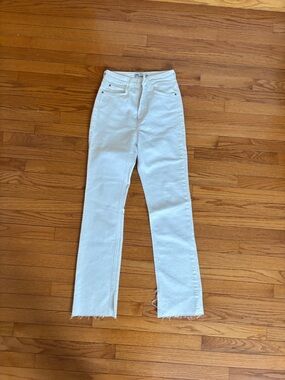 Women’s White High-Rise Straight Jeans